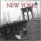 9781565660618-1565660617-Black and White New York (Black and White Cities Series)