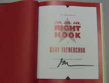9780062273062-006227306X-Jab, Jab, Jab, Right Hook: How to Tell Your Story in a Noisy Social World